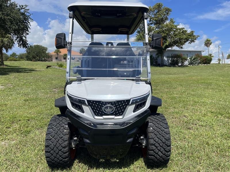 2025 Evolution D-Max XT4 for Sale | 4WD 4-Seater with 24-Speaker Sound - Image 2
