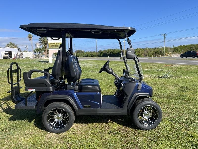 2025 Evolution D5 Ranger 2+2 Plus Portimao Blue | Cart with CarPlay - Image 2